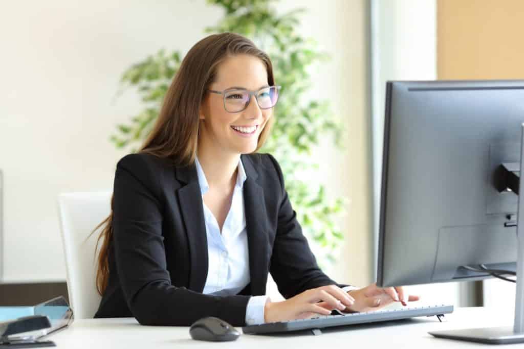 Women In Glasses Applying for Saver's Credit